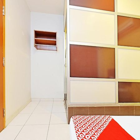 Oyo 582 Hotel Walk Inn Kampong Pasir Puteh  Bagian luar foto