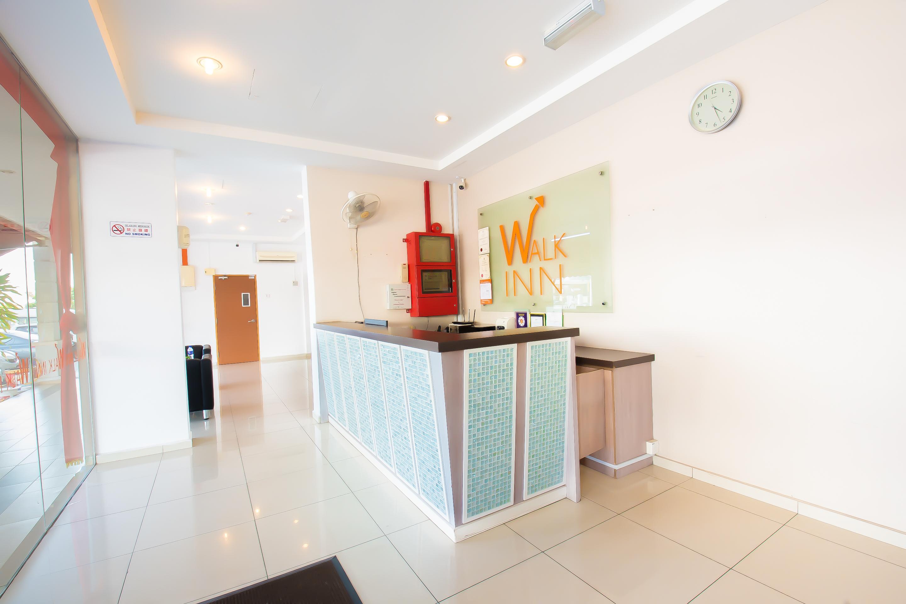 Oyo 582 Hotel Walk Inn Kampong Pasir Puteh  Bagian luar foto