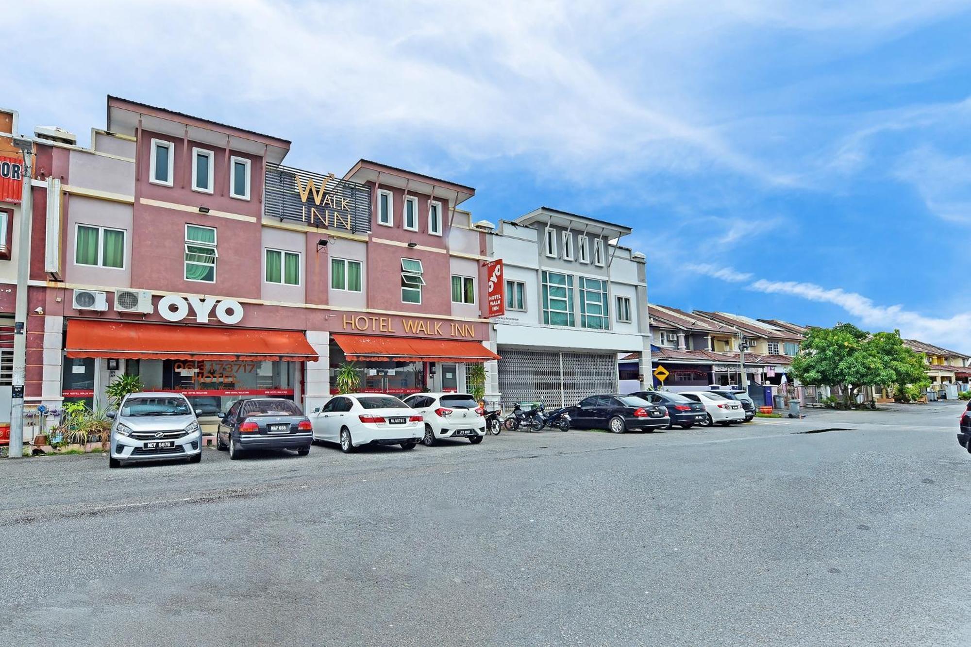Oyo 582 Hotel Walk Inn Kampong Pasir Puteh  Bagian luar foto