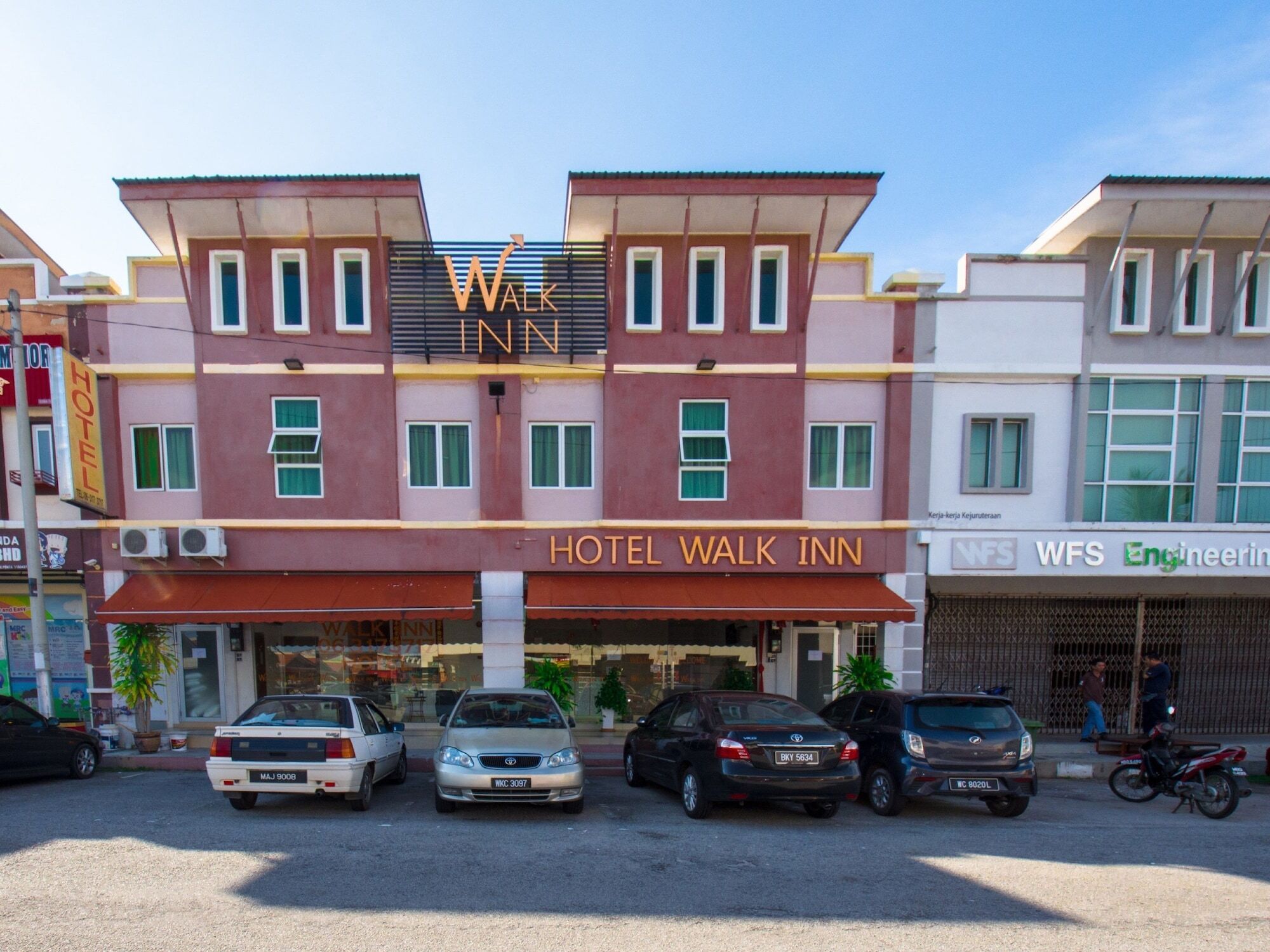 Oyo 582 Hotel Walk Inn Kampong Pasir Puteh  Bagian luar foto